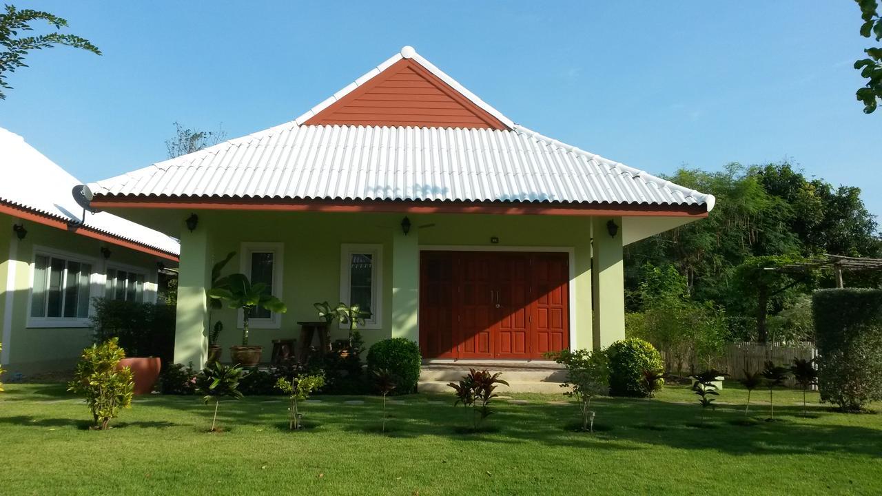 Ban Khan Leema Sam Roi Yot Exterior photo